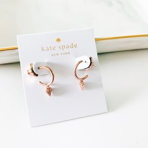 ❤️ ❤️ Kate Spade Dainty Heart Huggies Earrings